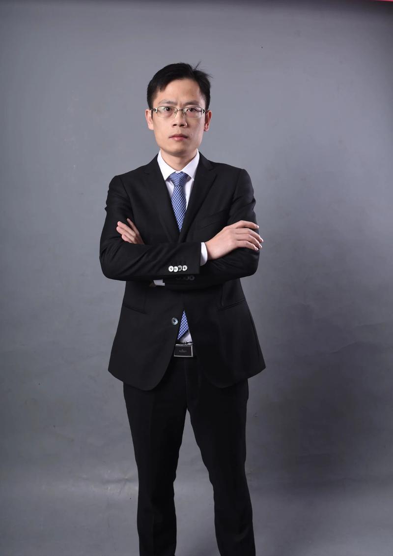 周三英包装与印刷设计负责人